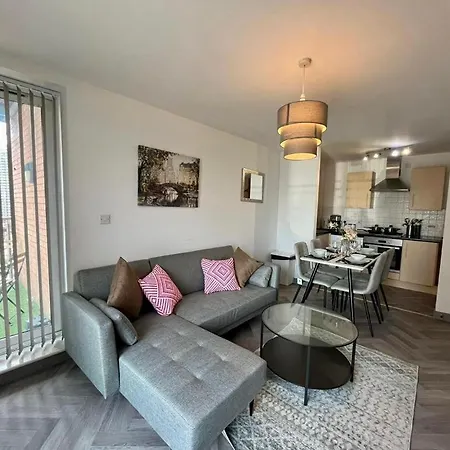 Luxury 02 Academy Centre 2 Bed Mailbox Bullring Leisure & Families Apartment *